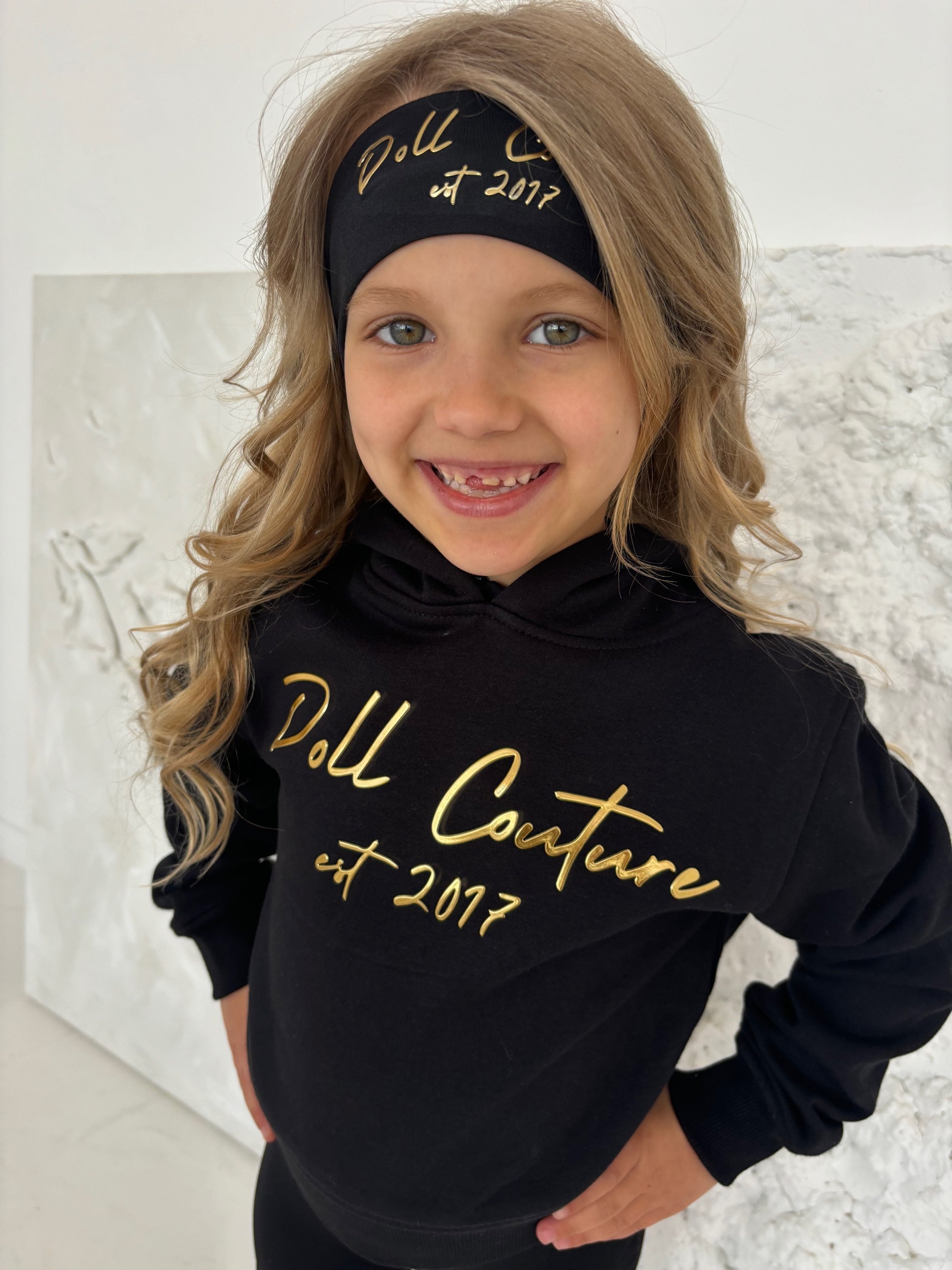 Doll Couture Luxe Headband Black & Gold image 0