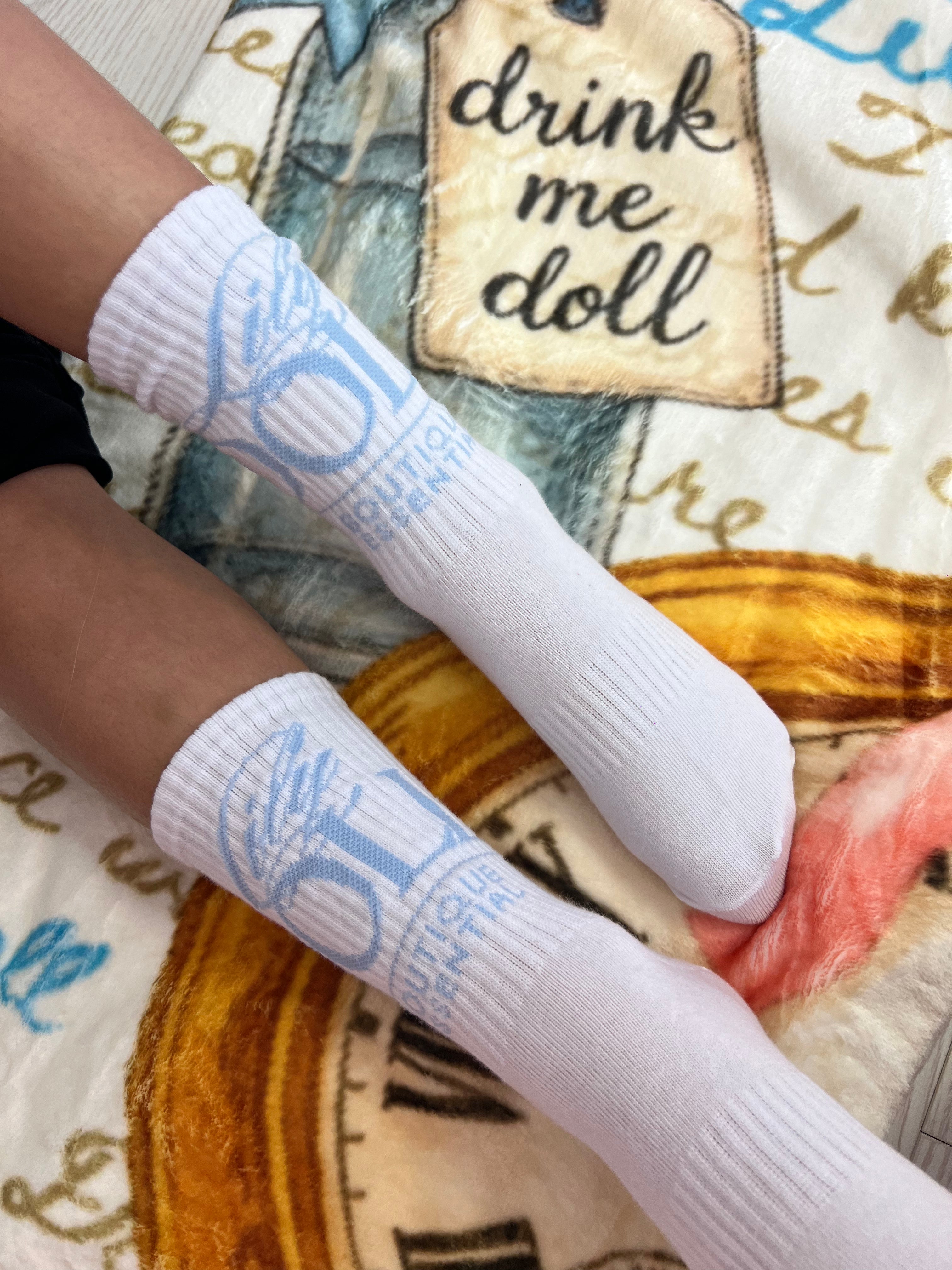 Dolly In Wonderland socks image 0